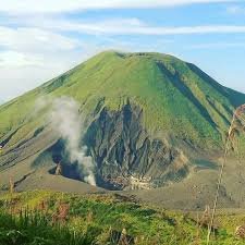 Gunung Lokon