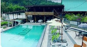 Kolam Renang Air Panas Zanoleos